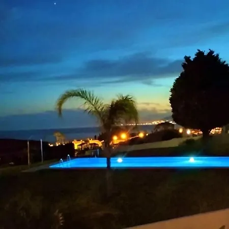 A 150 M De La Playa. Nyaraló *