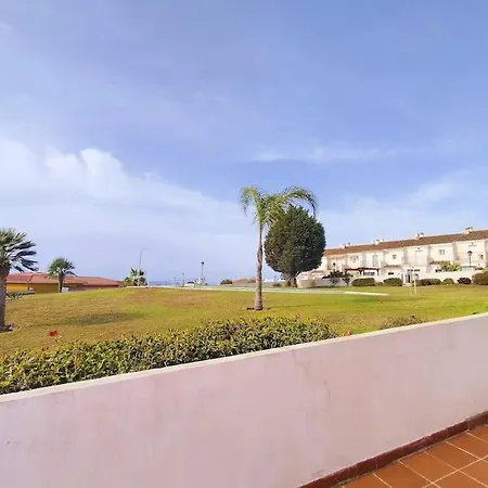 A 150 M De La Playa. Nyaraló *